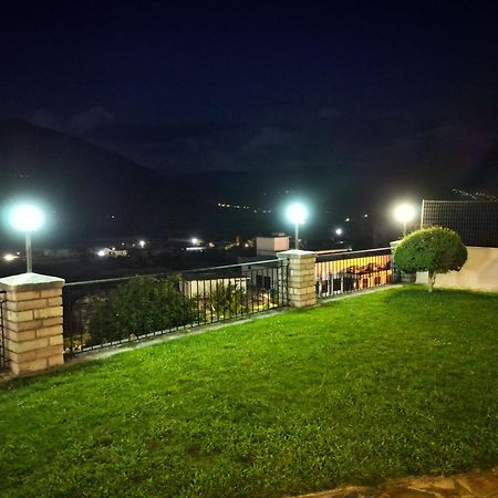 Shena Guest House Гирокастра Экстерьер фото