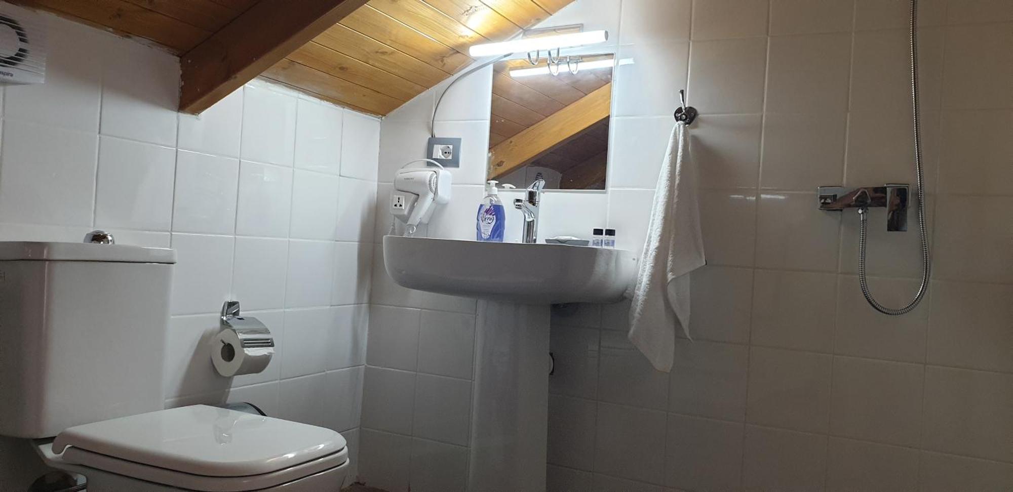 Shena Guest House Гирокастра Экстерьер фото